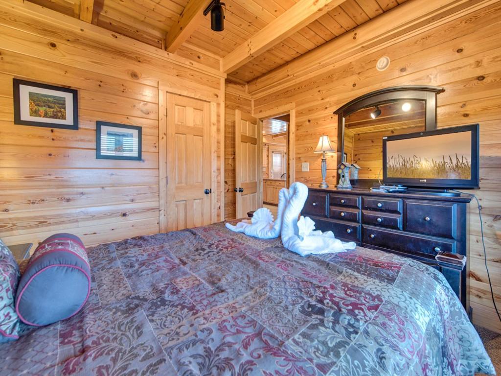 Апартаменты Misty Mountain Hideaway Пиджен-Фордж Экстерьер фото